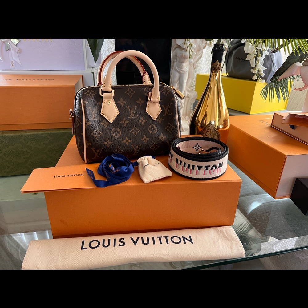 Louis Vuitton SPEEDY BANDOULIERE 20